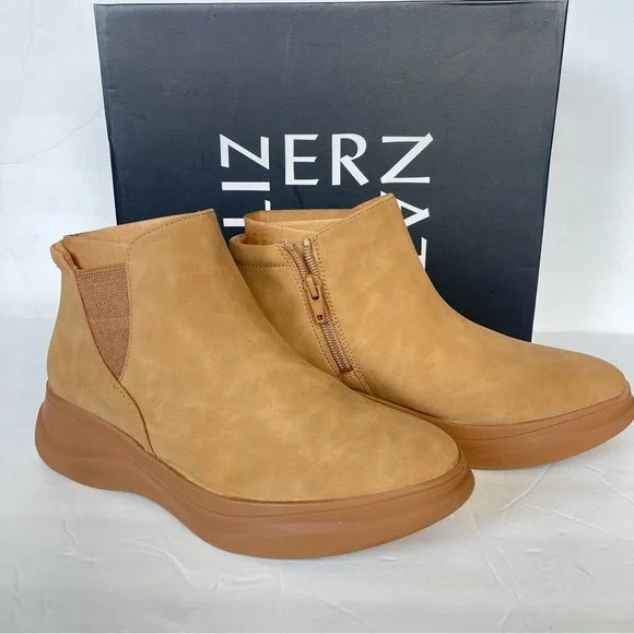 Naturalizer | Shoes | Naturalizer Genn Swerve Bootie In  display picture 1